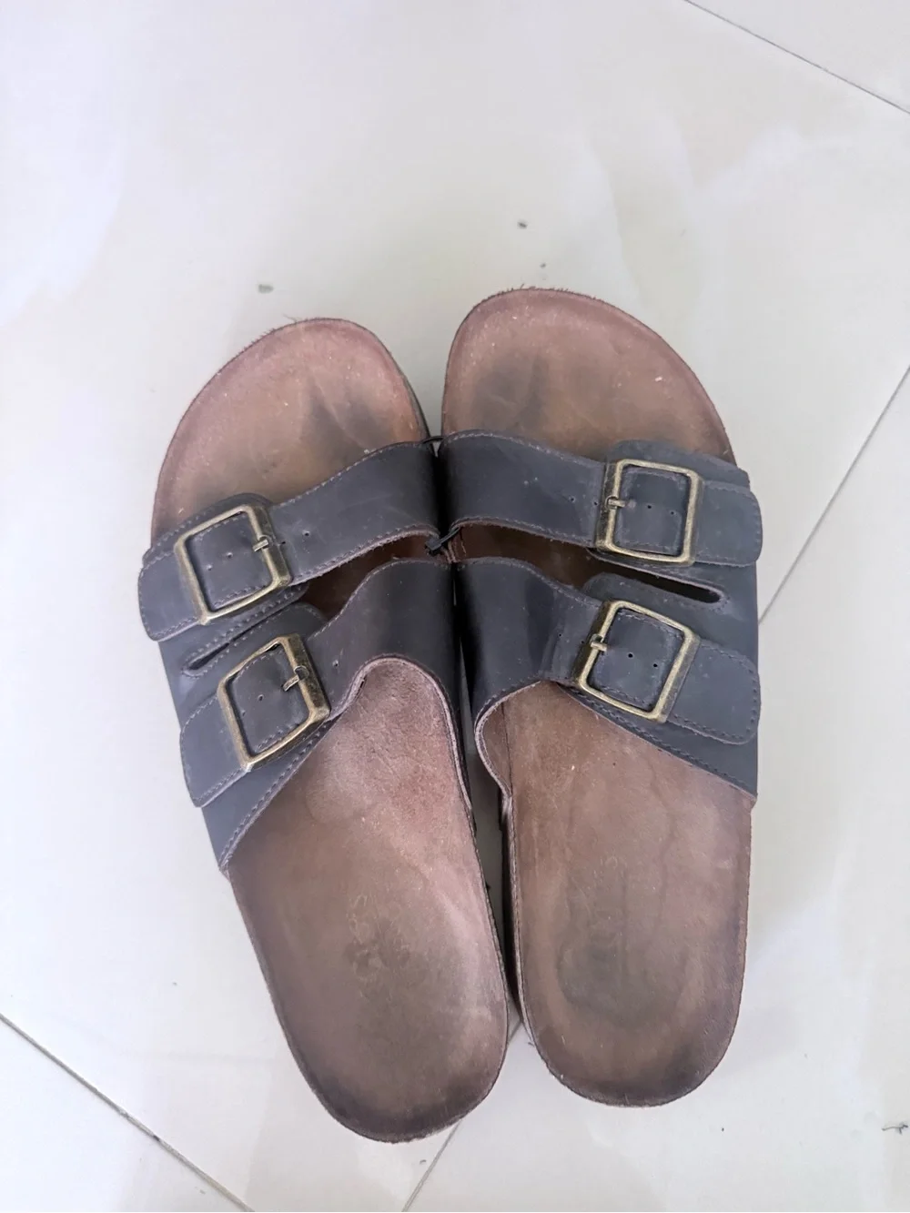 Cliffs by WHITE MOUNTAIN casual slide
